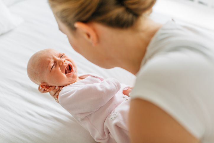 Čo robiť, keď dieťa v dojčenskom veku opakovane plače