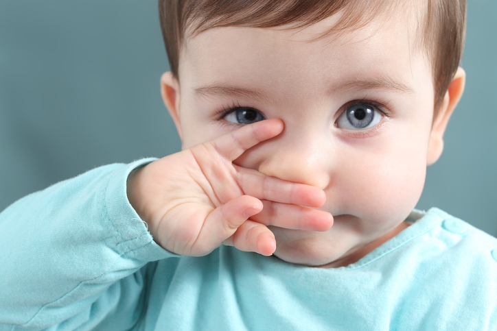 Čo robiť, keď má dieťa cudzí predmet v nose alebo v uchu